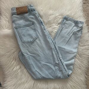 Zara Blue Straight Mom Jeans Classic Denim